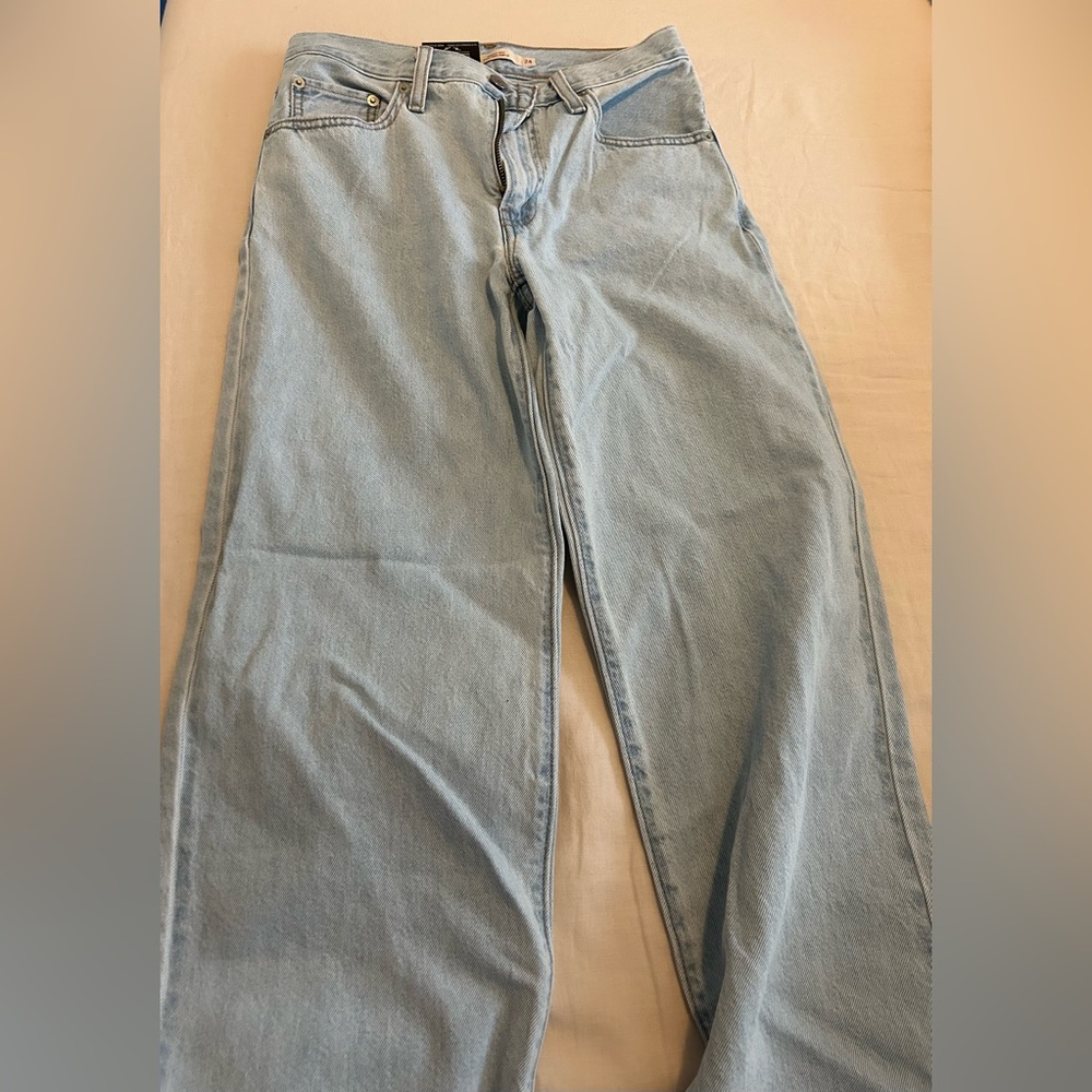 Levi’s baggy dad jeans in Charlie boy size 24